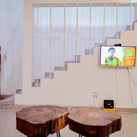 Duplex Mbote Brazzavile Brazzaville Eksteriør billede