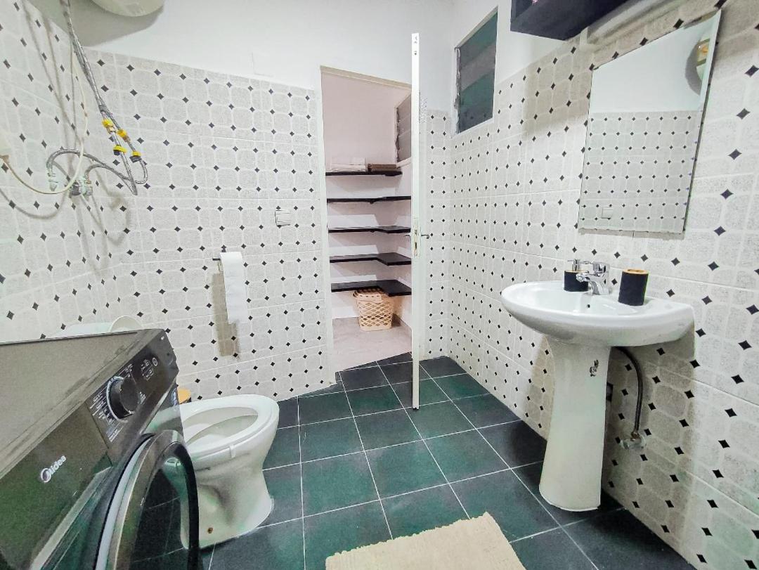 Duplex Mbote Brazzavile Brazzaville Eksteriør billede